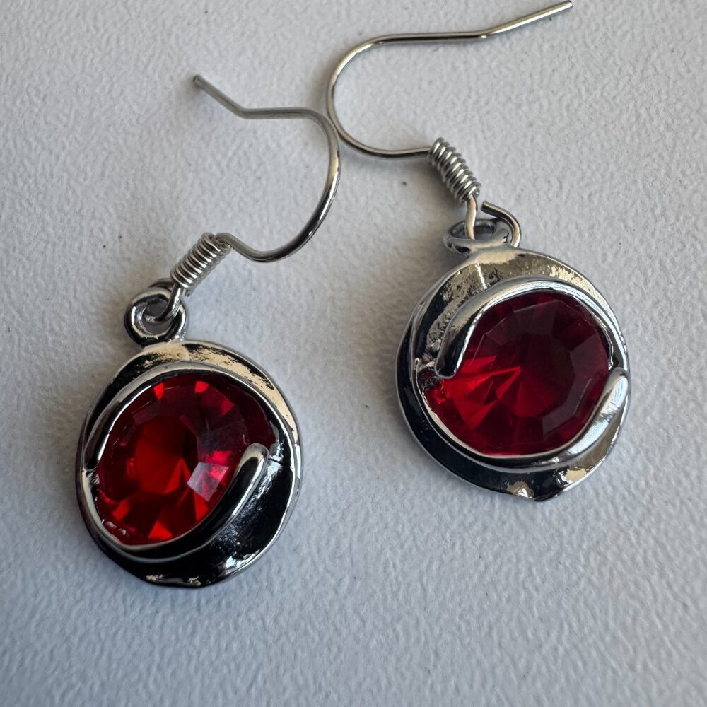 Sterling Silver Red Crystal Necklace & Earrings Set - Picture 11 of 16